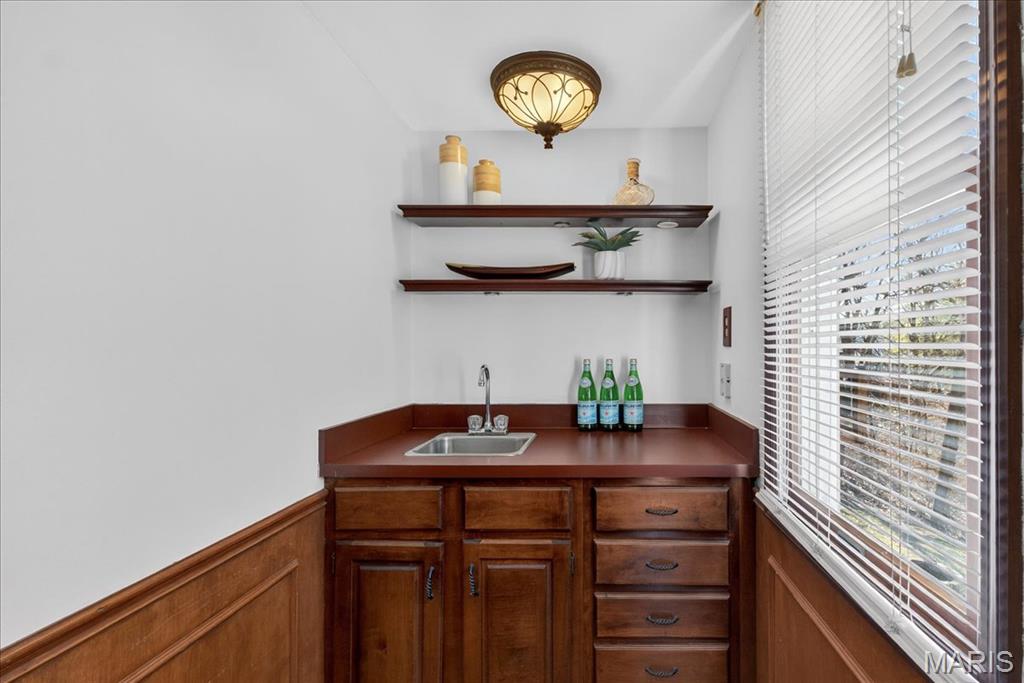 525 Ballas Park Drive