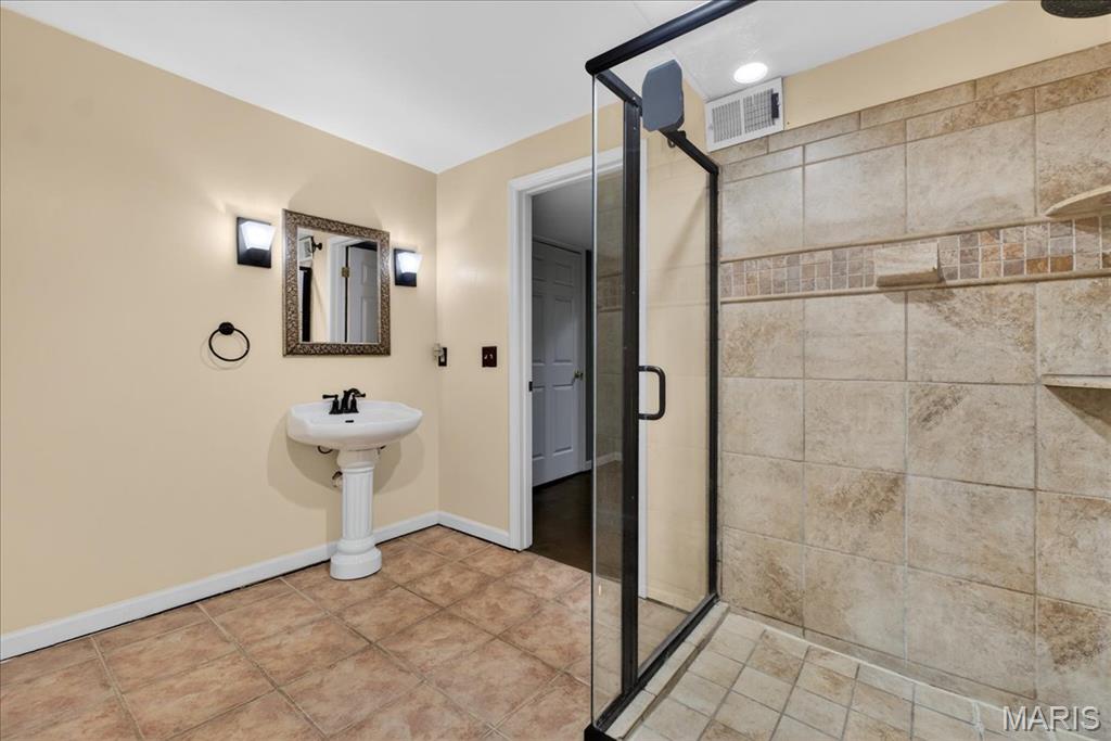 525 Ballas Park Drive