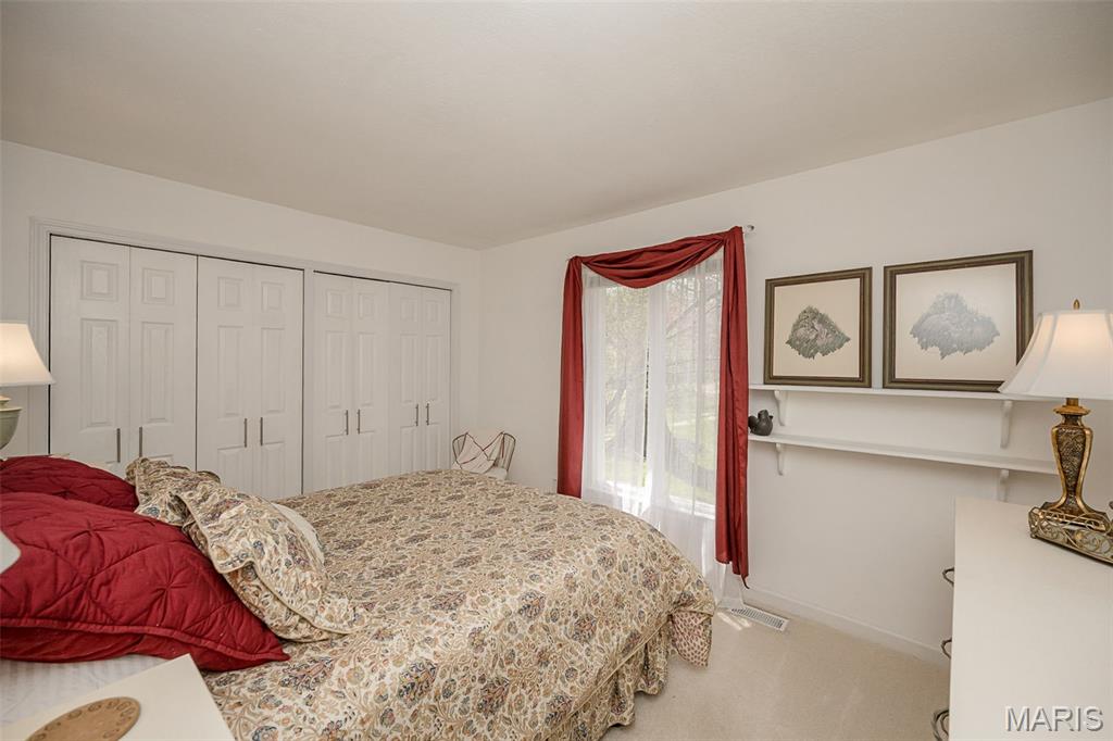 812 Paquerette Court