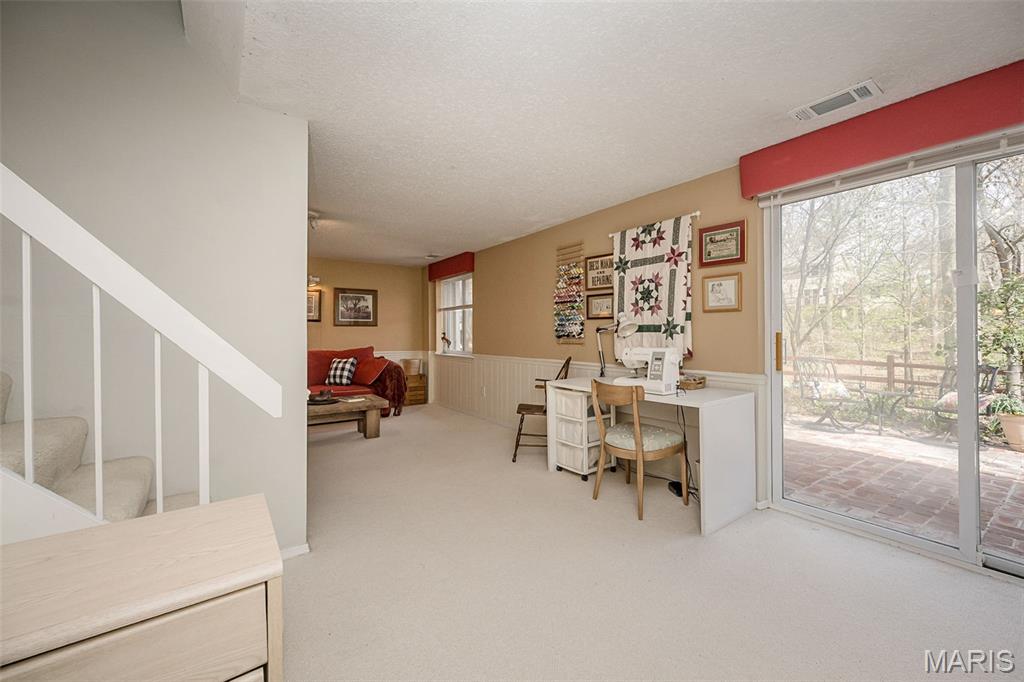 812 Paquerette Court