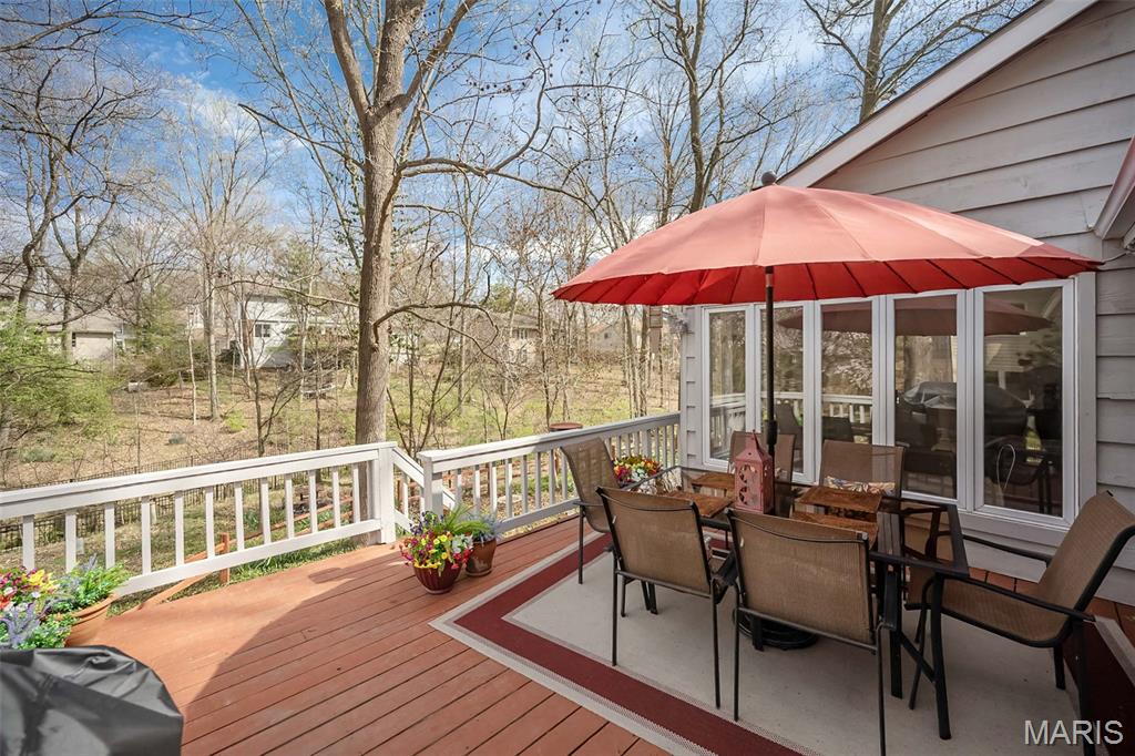 812 Paquerette Court