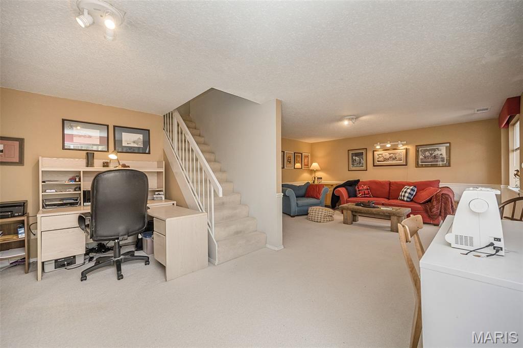 812 Paquerette Court