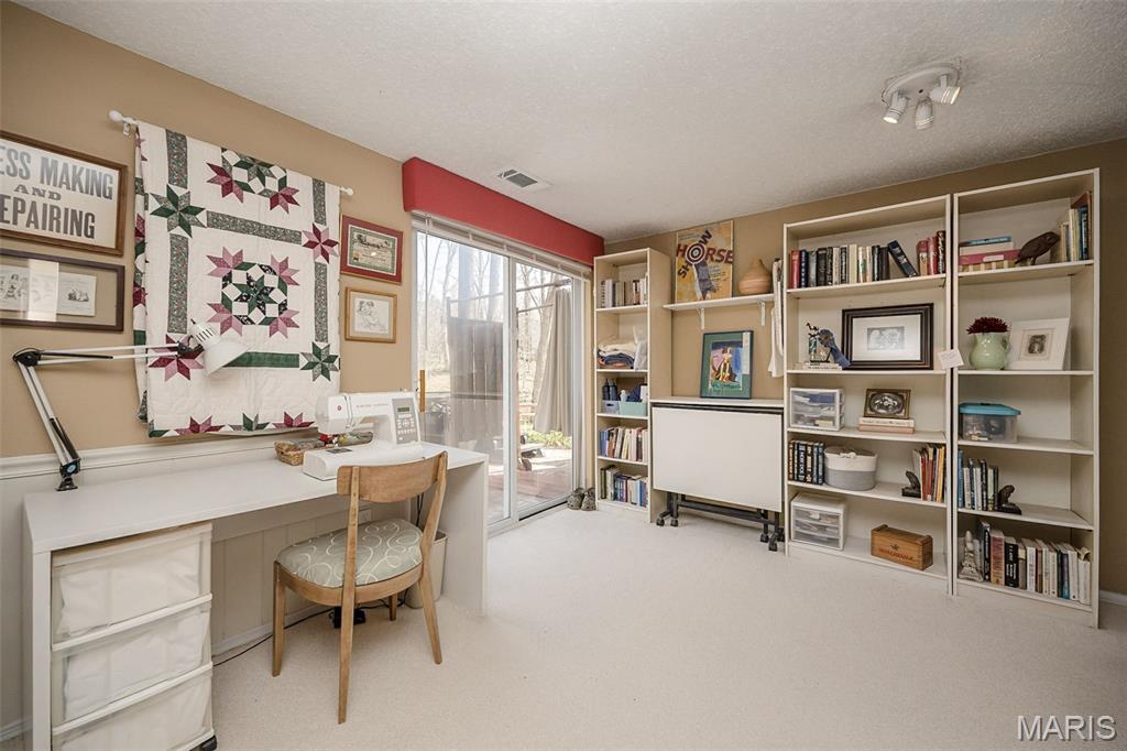 812 Paquerette Court