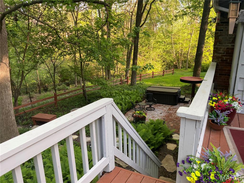 812 Paquerette Court