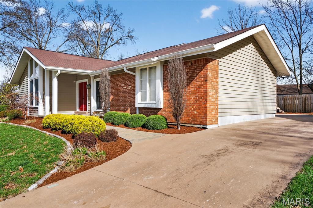 15424 Country Ridge Drive