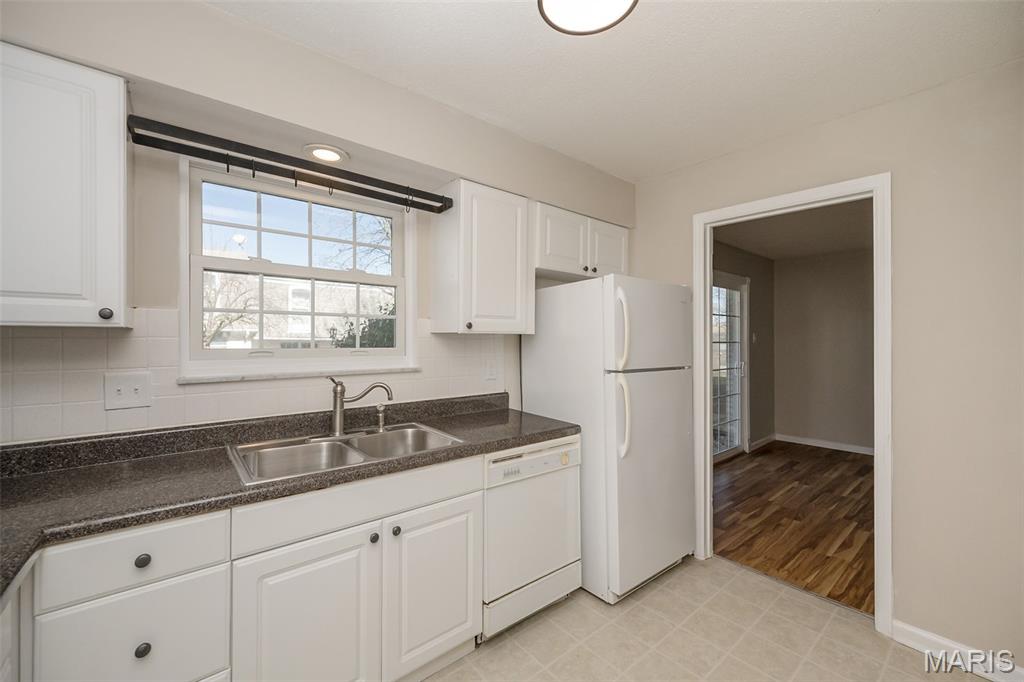 4353 Chateau De Ville Drive Unit: B