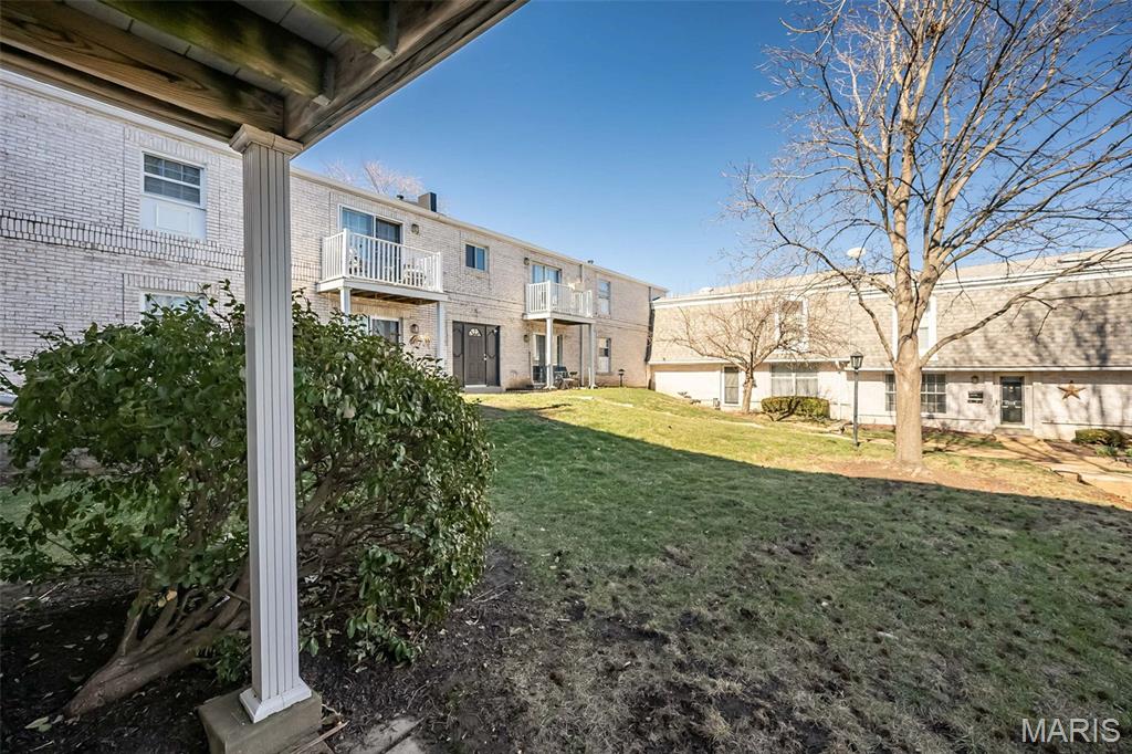 4353 Chateau De Ville Drive Unit: B