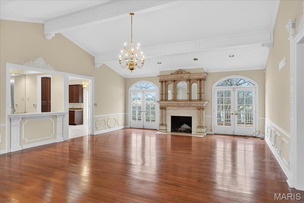 27 Meadowbrook Country Club Estate