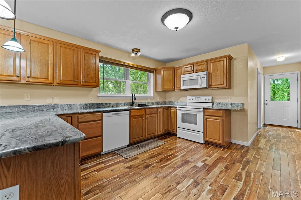 1506 Highway K