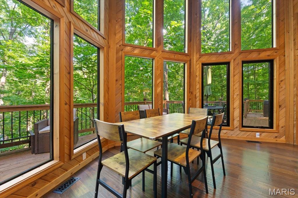 2506 Alpine Woods Drive