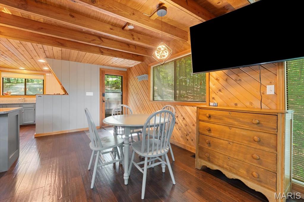 2506 Alpine Woods Drive