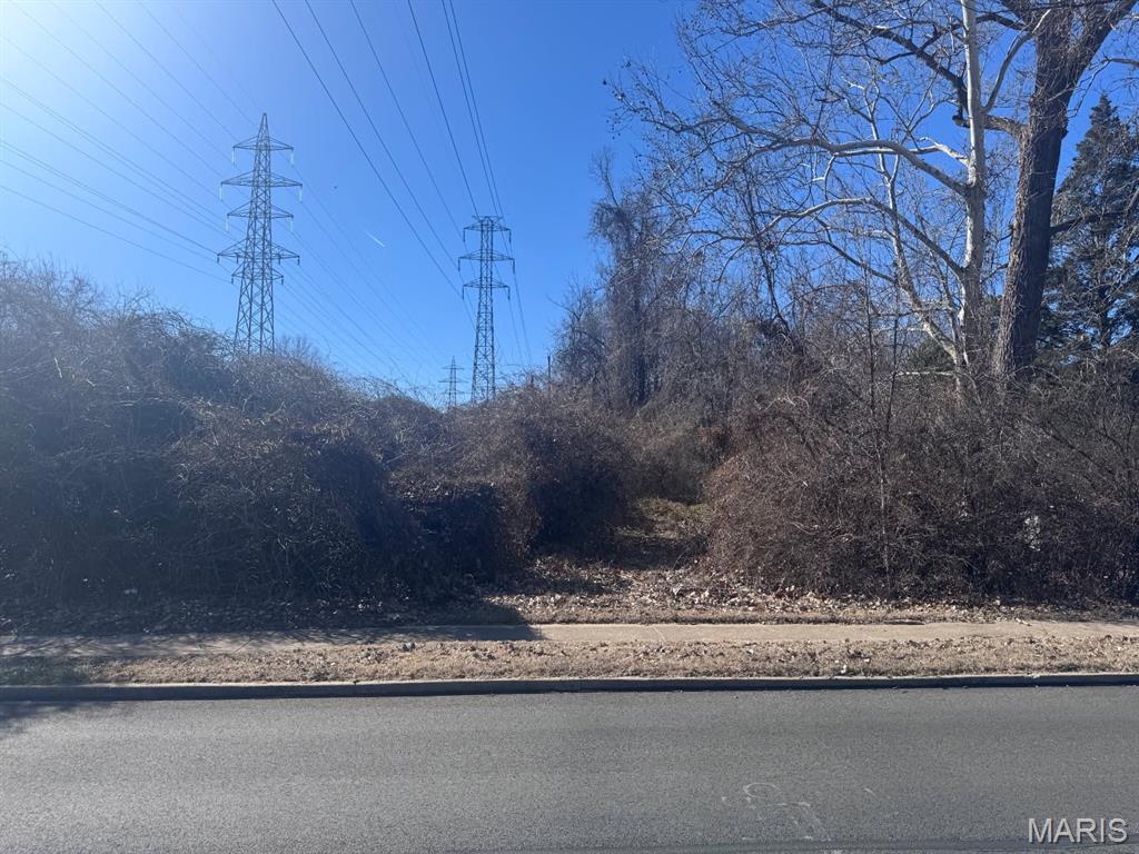 743 Midland Boulevard