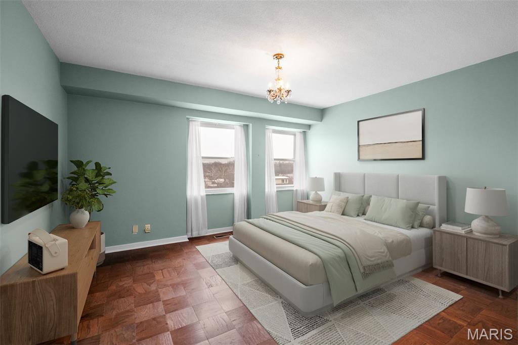 710 S Hanley Road Unit: 7B