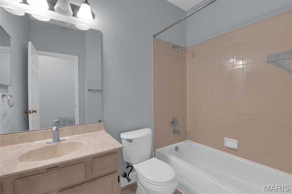 10919 Vauxhall Drive