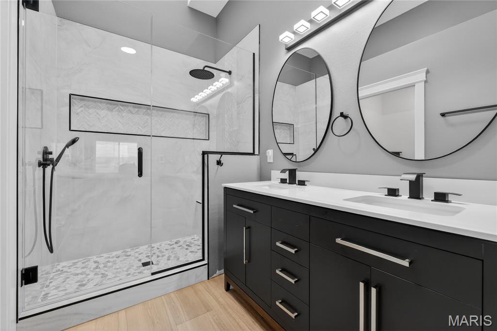 1842 Ridgeview Circle Drive