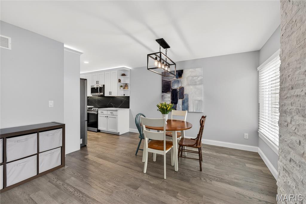 1842 Ridgeview Circle Drive