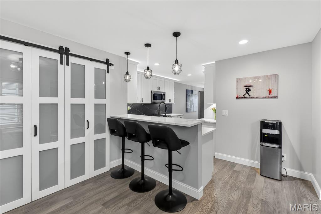 1842 Ridgeview Circle Drive