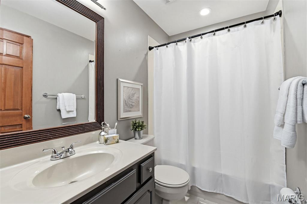 828 Mallard Woods Drive