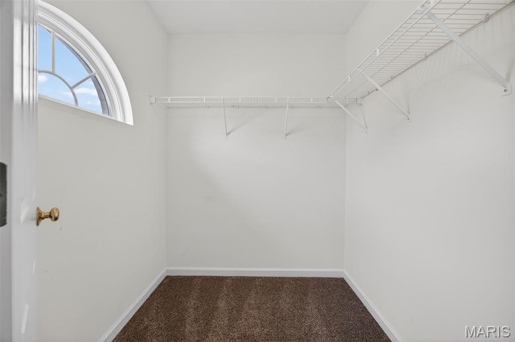 2225 Ameling Manor Drive