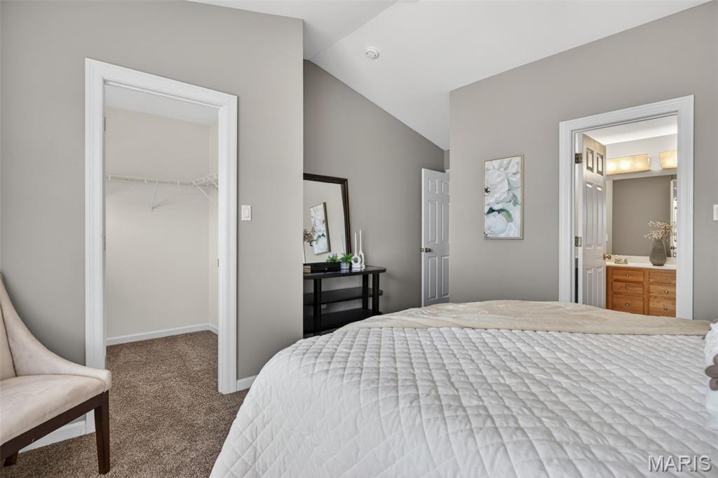 2225 Ameling Manor Drive