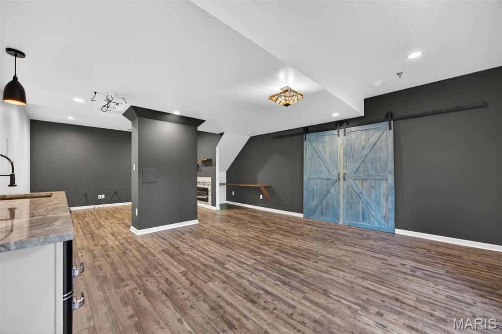 2225 Ameling Manor Drive