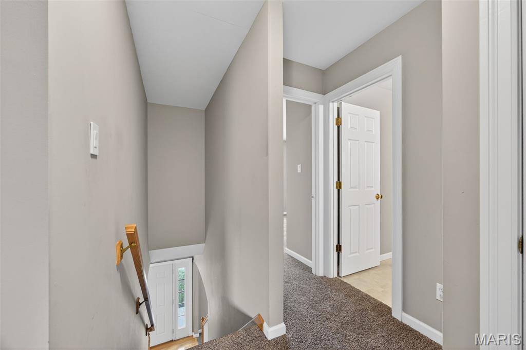 2225 Ameling Manor Drive