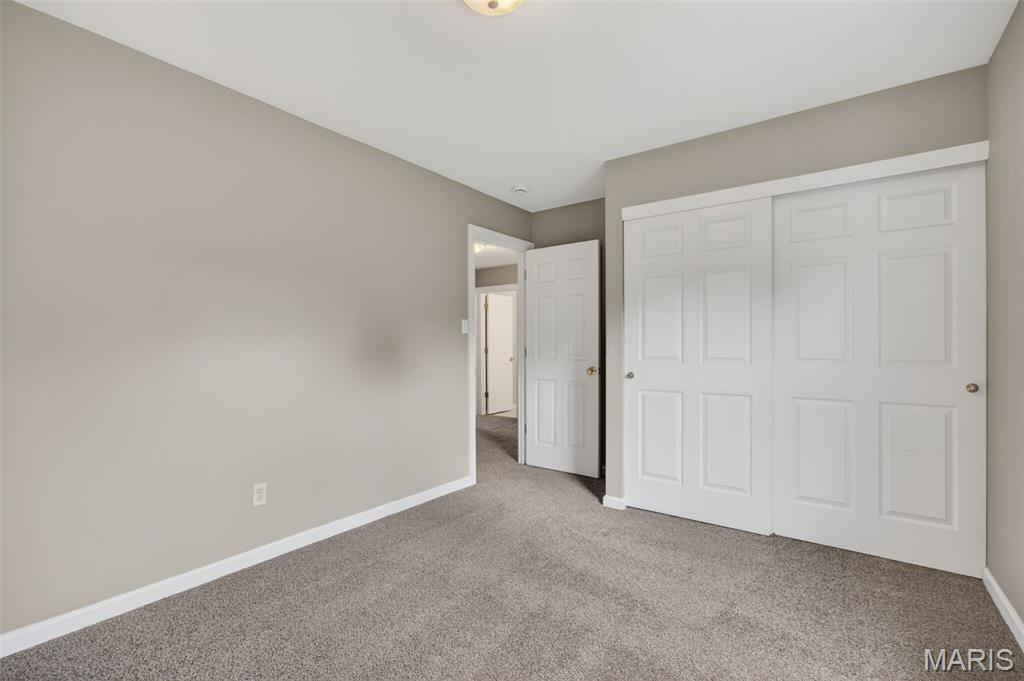 2225 Ameling Manor Drive