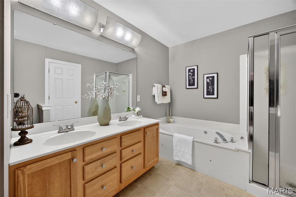 2225 Ameling Manor Drive