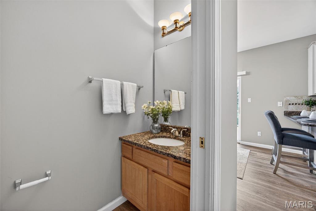 2225 Ameling Manor Drive