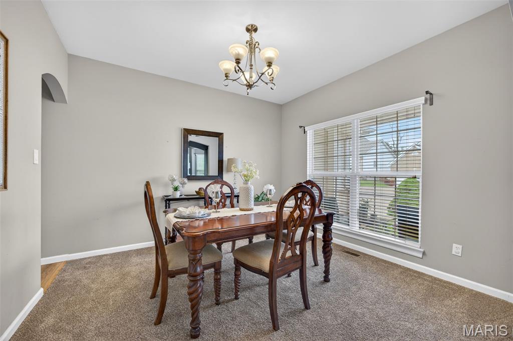 2225 Ameling Manor Drive