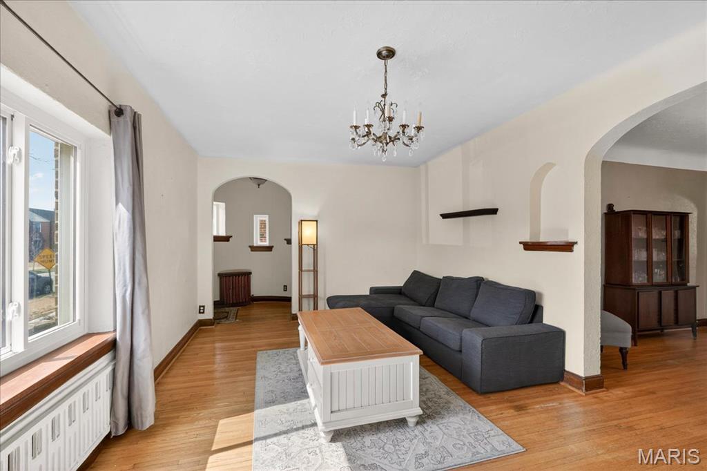 5241 Lindenwood Avenue