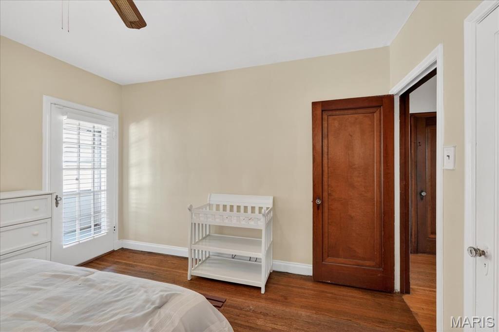 5241 Lindenwood Avenue