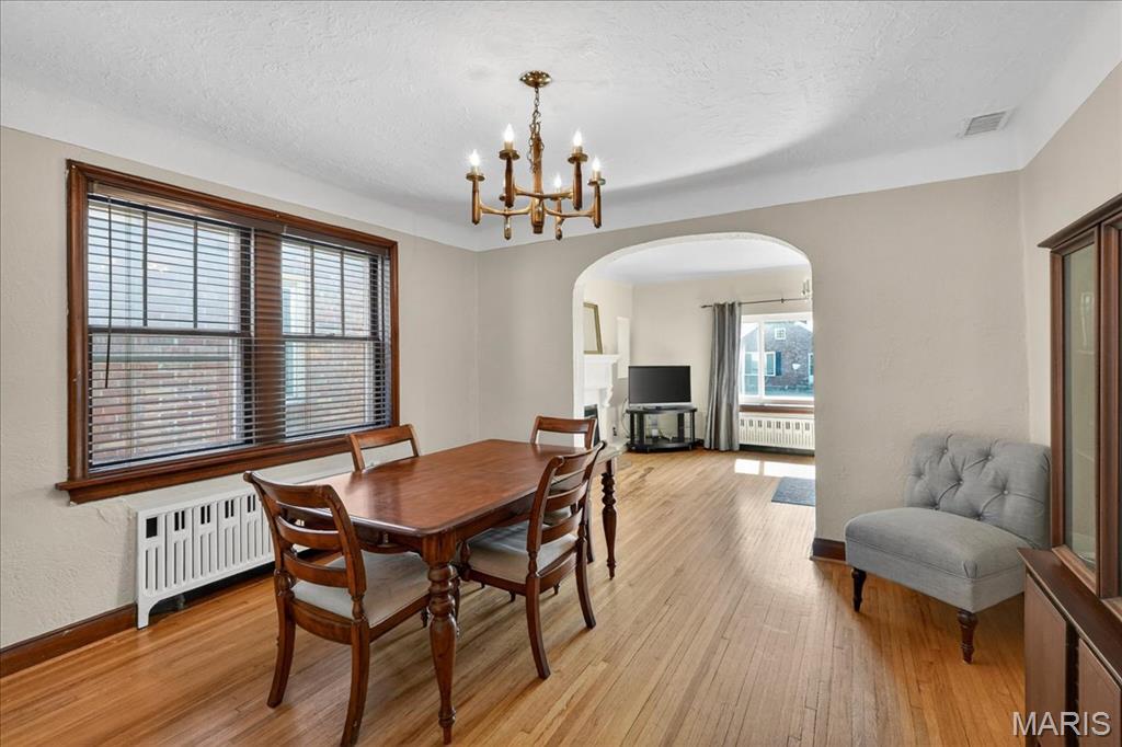 5241 Lindenwood Avenue