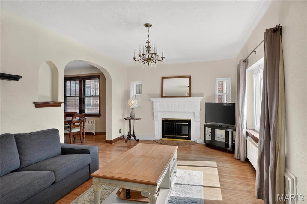 5241 Lindenwood Avenue