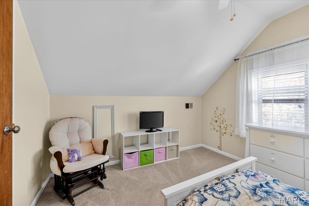 5241 Lindenwood Avenue