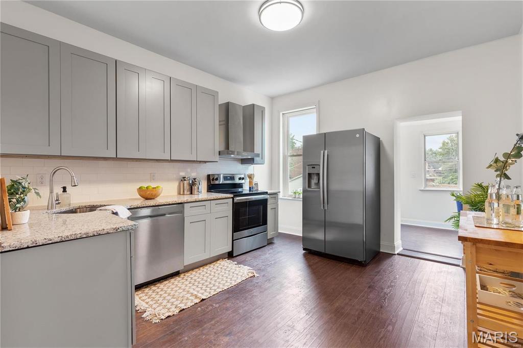 6445 S Kingshighway Boulevard