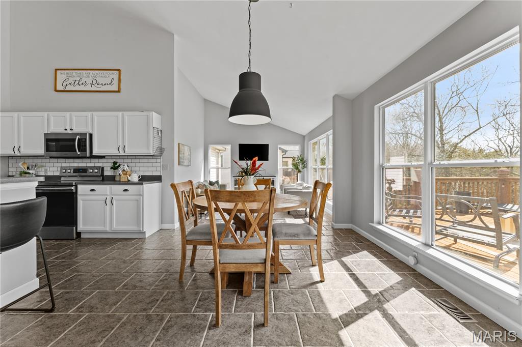 2326 Silver Lake Estates Drive