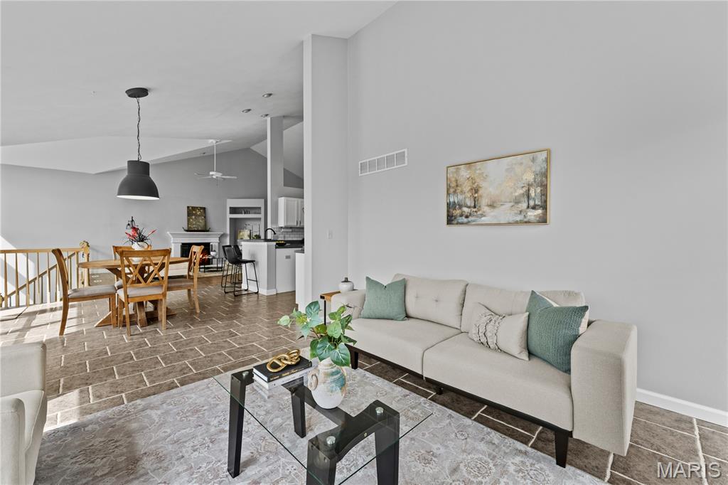 2326 Silver Lake Estates Drive