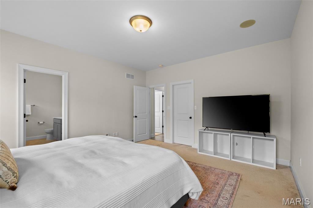 1404 Bloomfield Drive