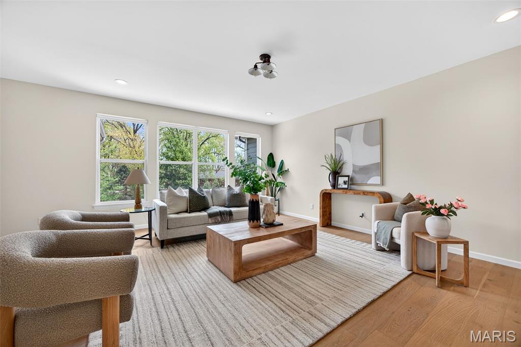 978 Silver Buck Lane