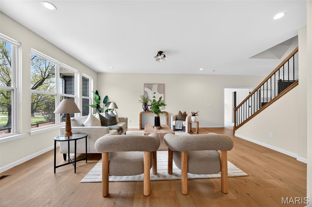 978 Silver Buck Lane