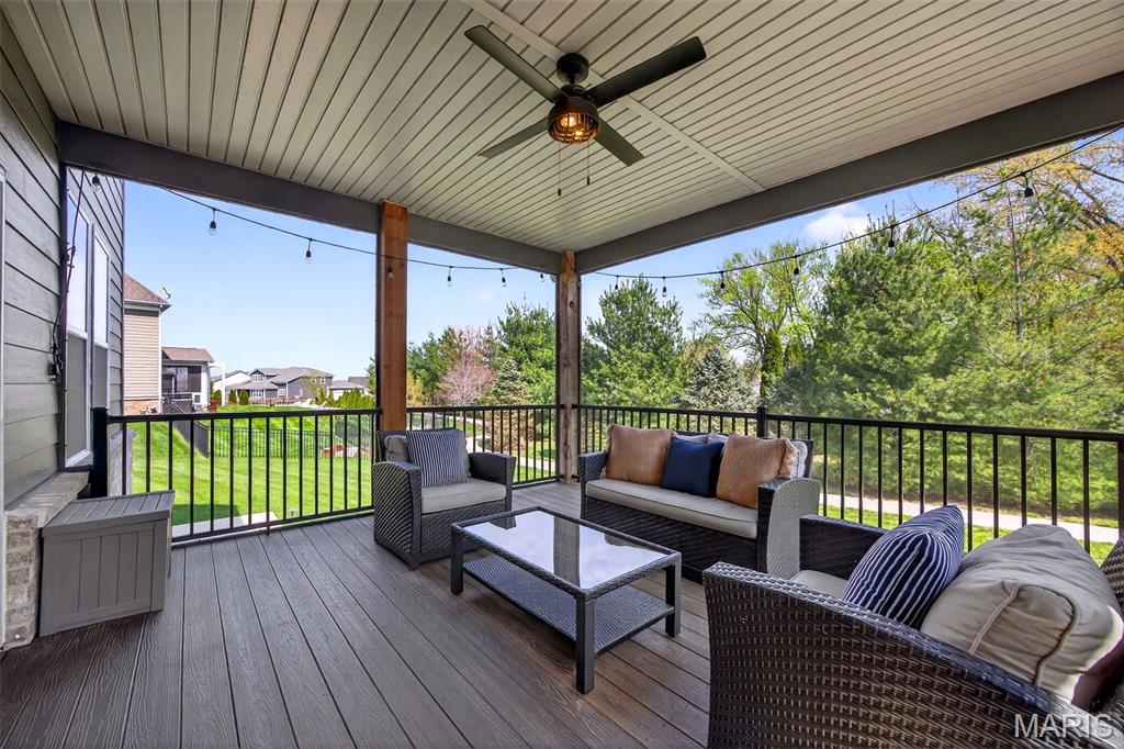 978 Silver Buck Lane