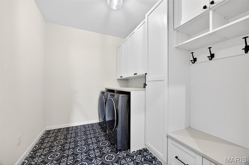 978 Silver Buck Lane