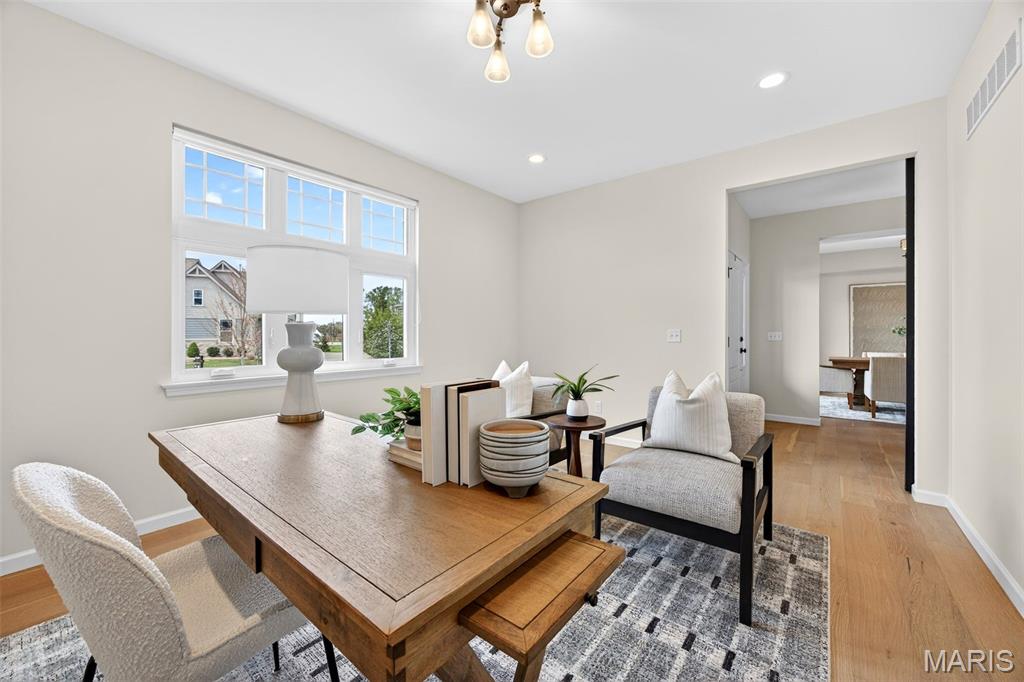 978 Silver Buck Lane