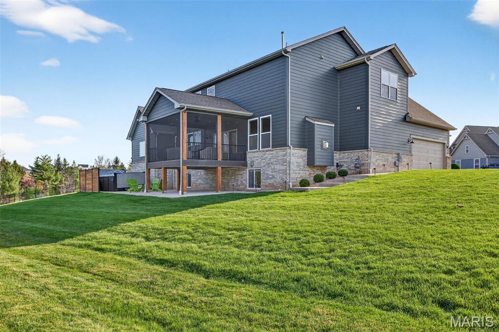 978 Silver Buck Lane