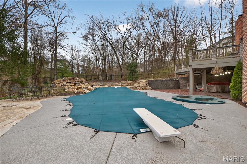 17602 Ailanthus Drive