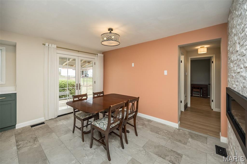 4107 Hummingbird Court