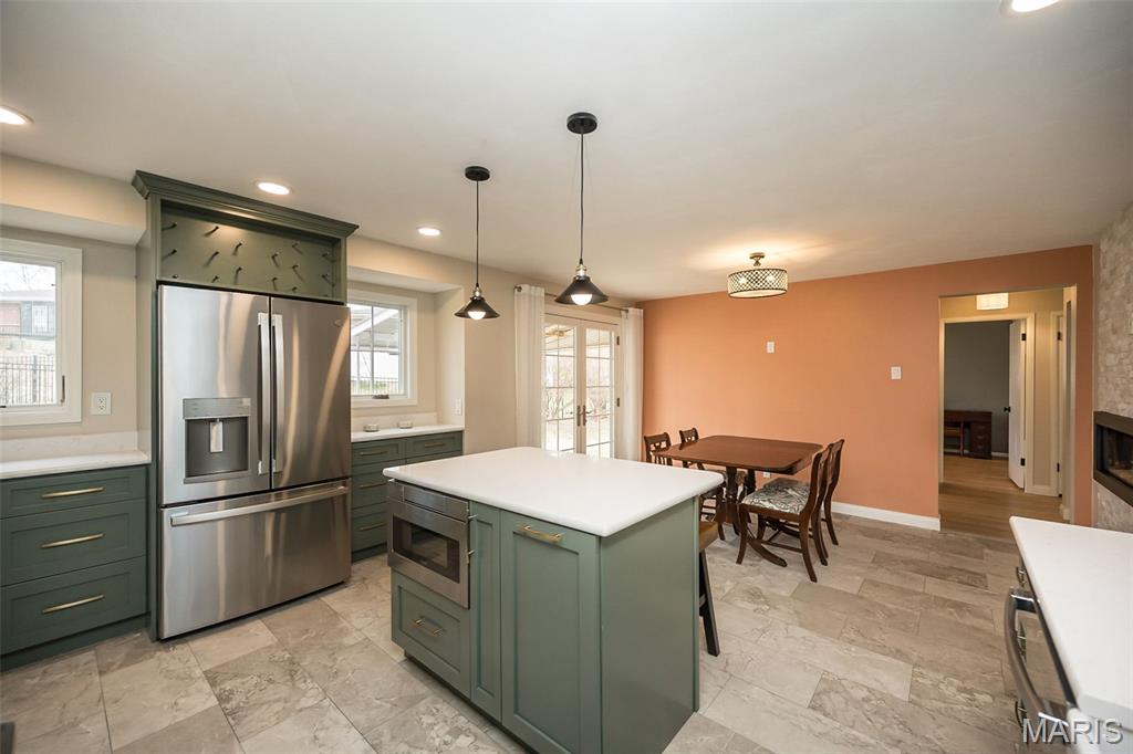 4107 Hummingbird Court