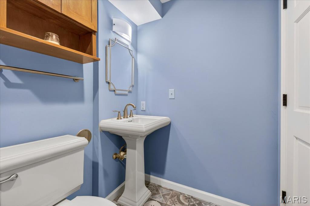 1645 Trotting Trail Road