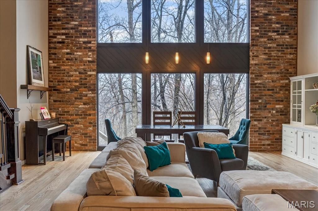 1645 Trotting Trail Road